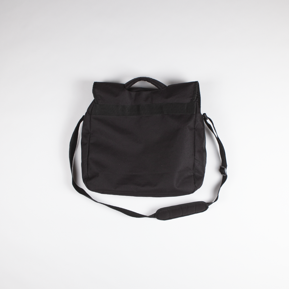 2000 Nike shoulder bag