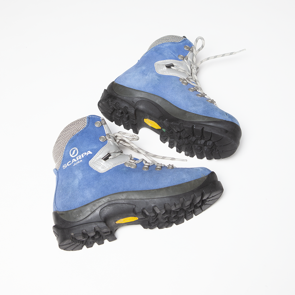 Scarpa jura mountaneering boots