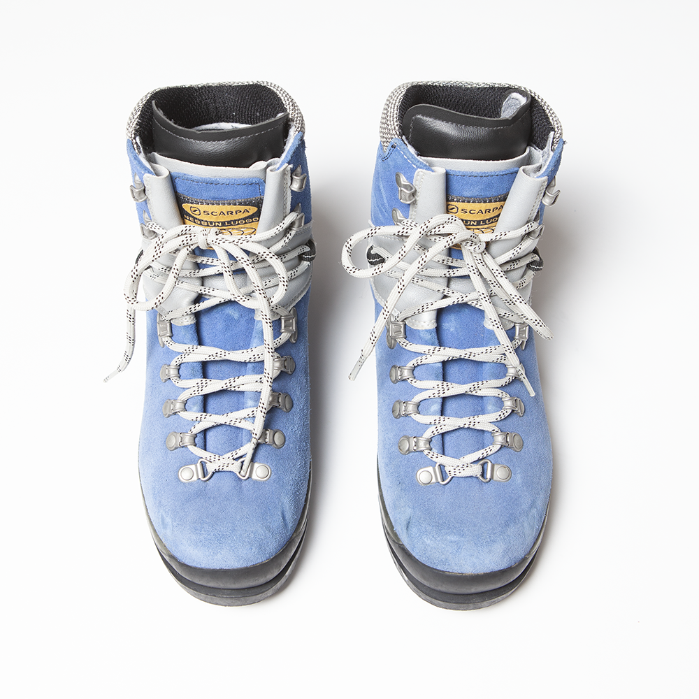 Scarpa jura mountaneering boots