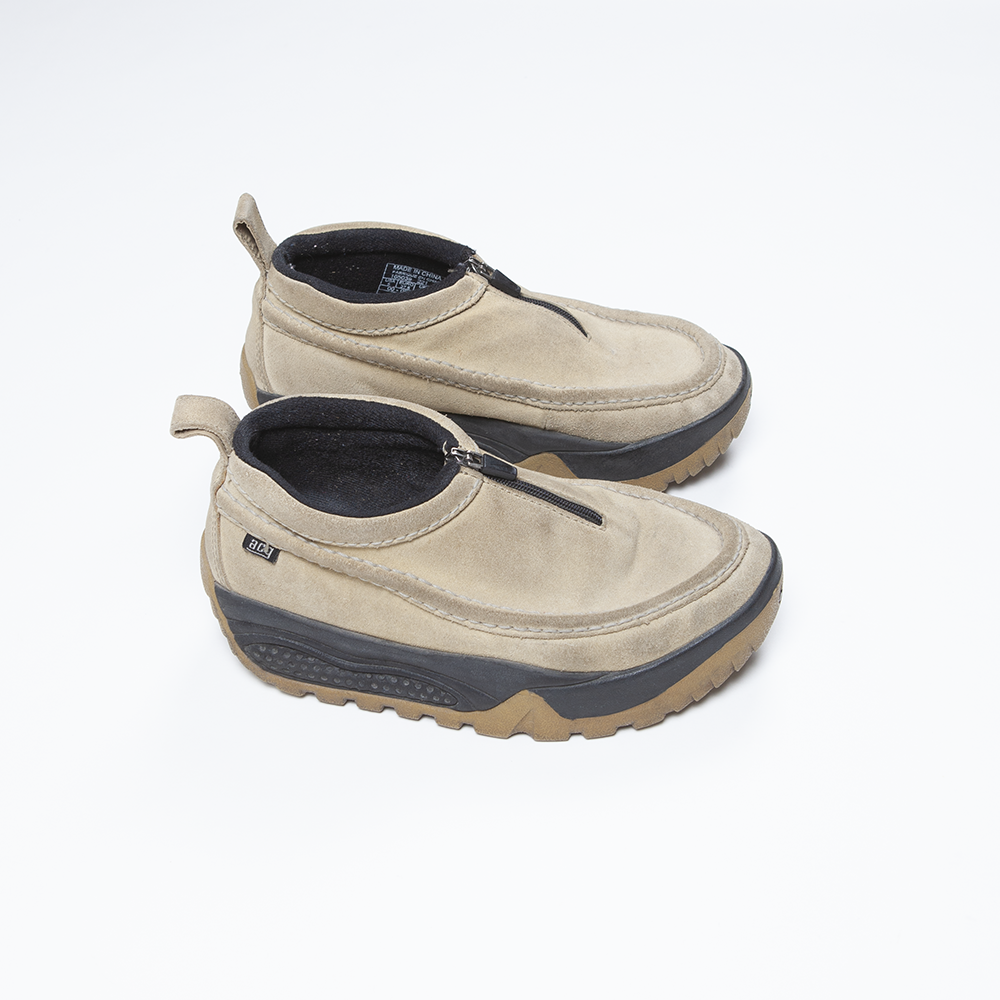 1999 NIKE ACG "IZY" SLIP ON MULES