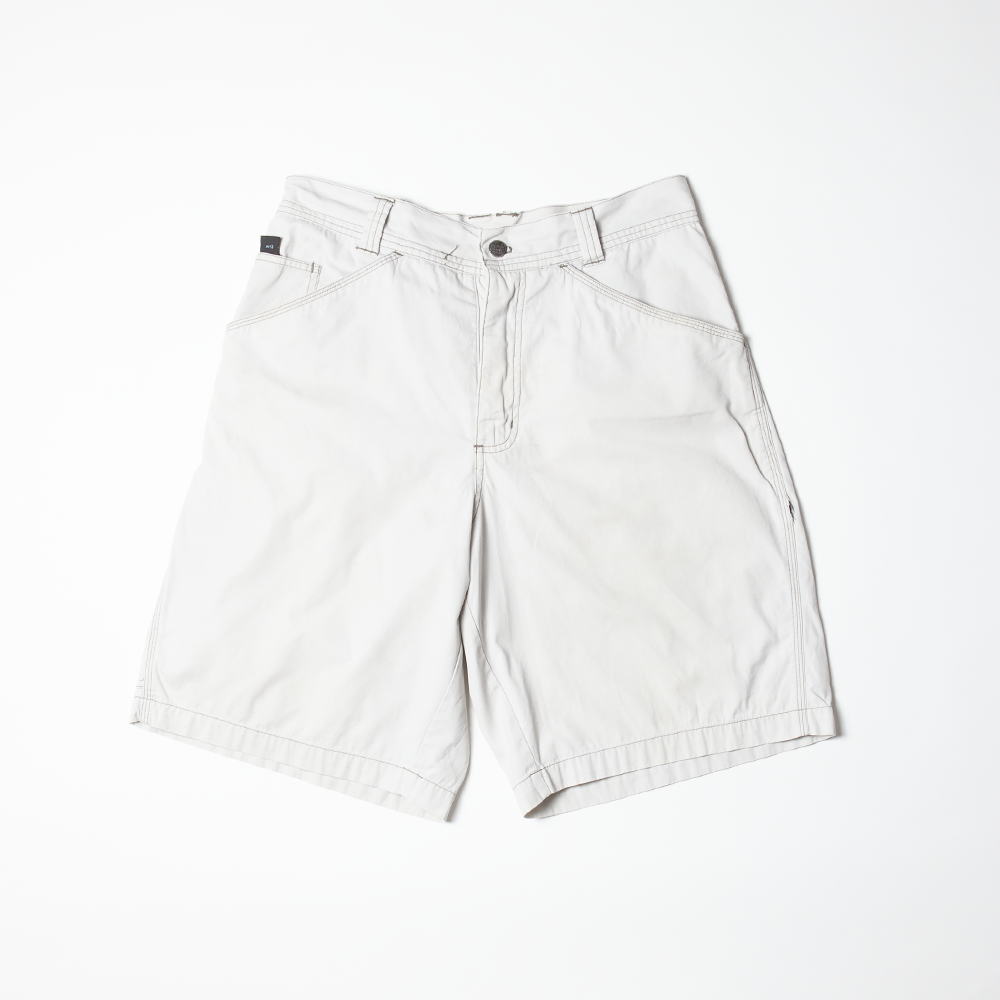 2000's Nike acg shorts