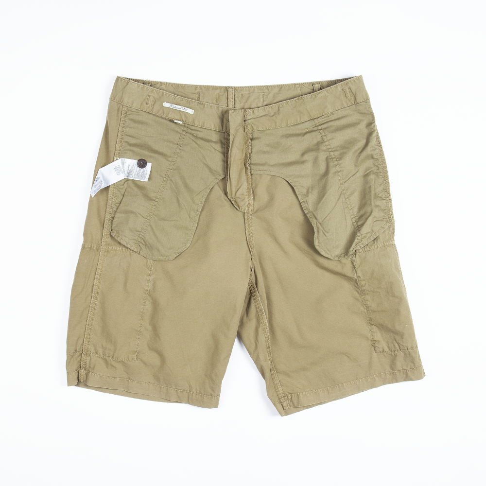 2010's Esprit cargo shorts