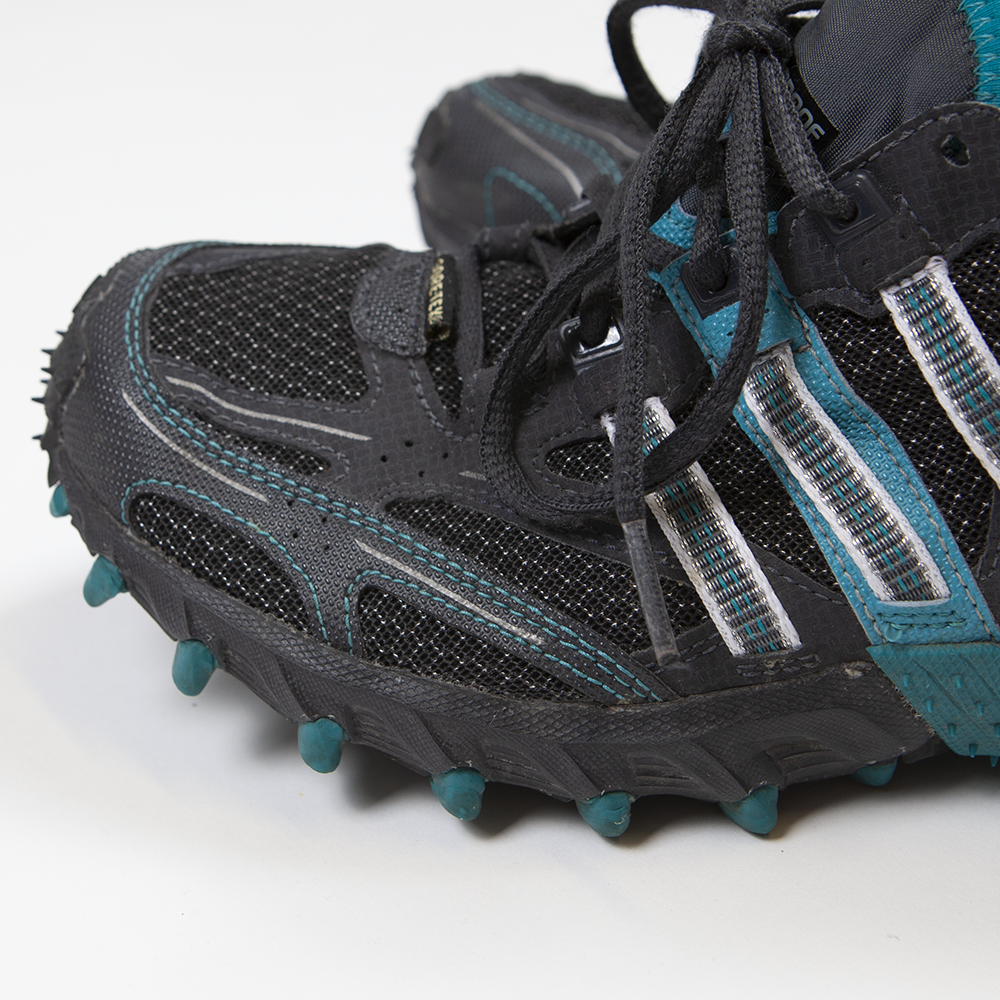 2010 Adidas Kanadia TR 3 Gore-Tex running shoe
