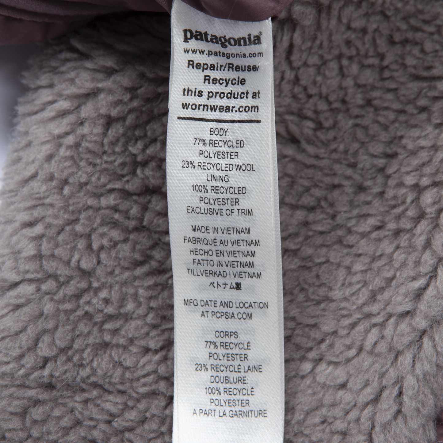 2010s Patagonia sherpa hoody