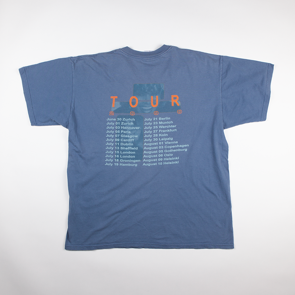 2000 Tina Turner t-shirt