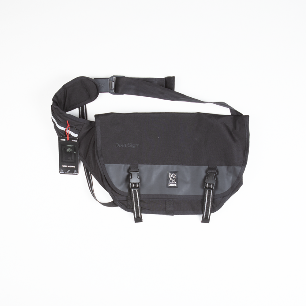Chrome mini metro messenger bag